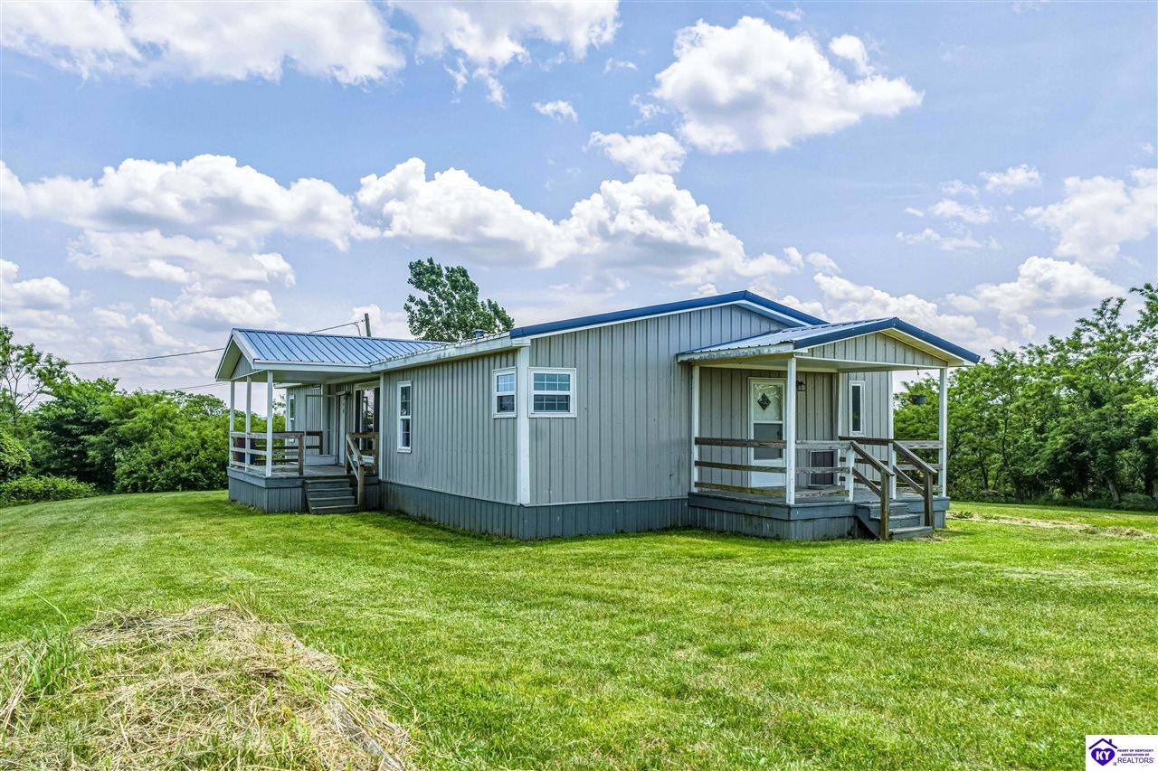 2422 E Highway 86 Property Photo 1