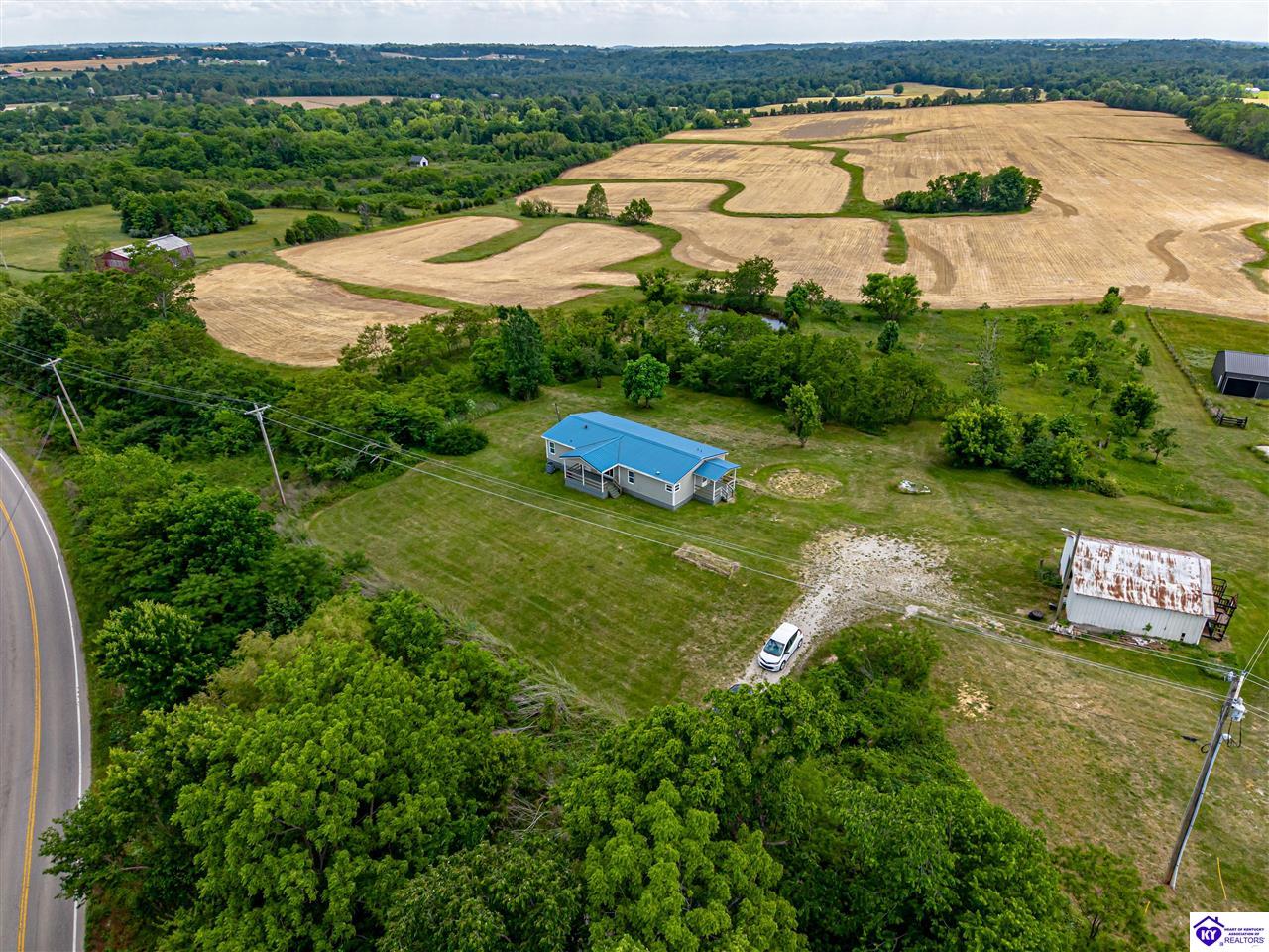 2422 E Highway 86 Property Photo 9