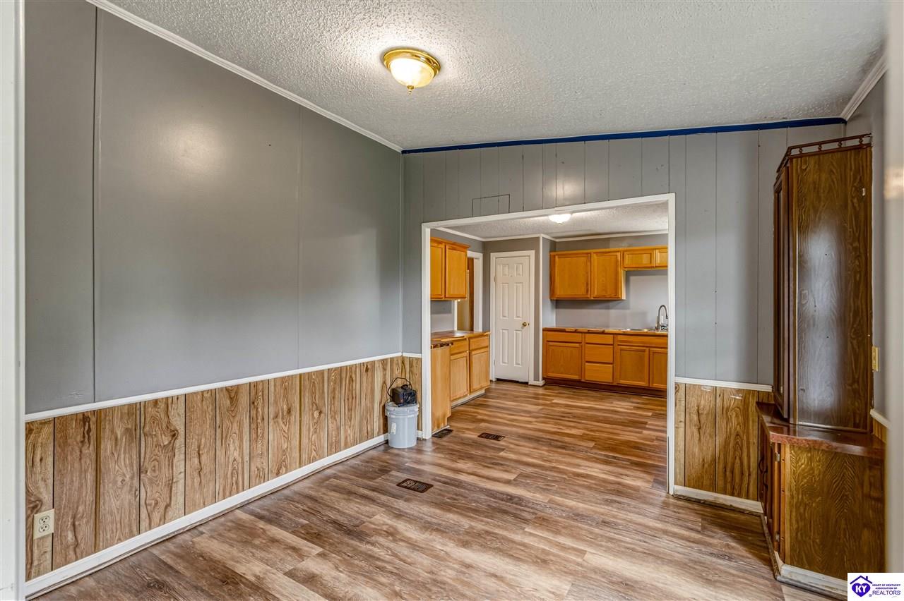 2422 E Highway 86 Property Photo 16