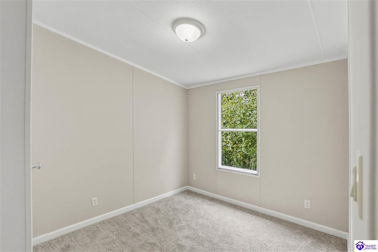 47 Hurt Road Property Photo 26