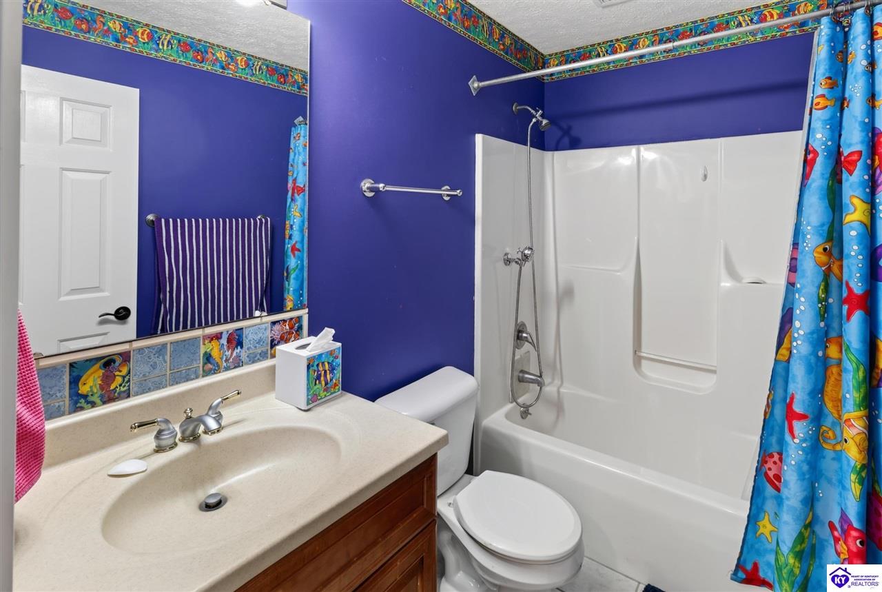 106 Dover Court Property Photo 28