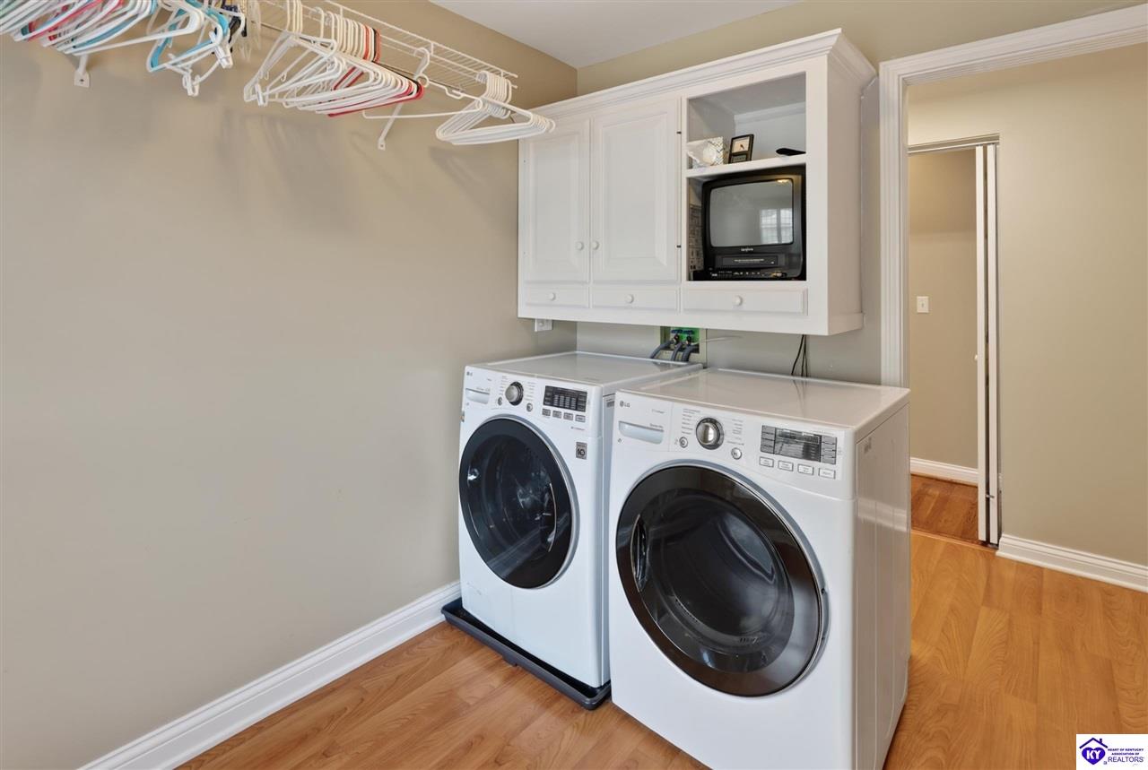 106 Dover Court Property Photo 29