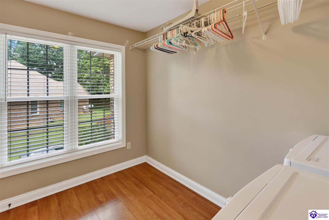 106 Dover Court Property Photo 30