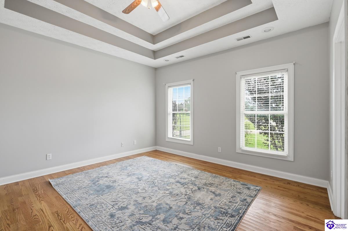 1009 Colvin Court Property Photo 8