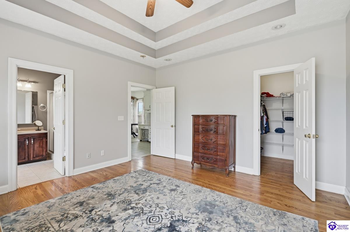 1009 Colvin Court Property Photo 9