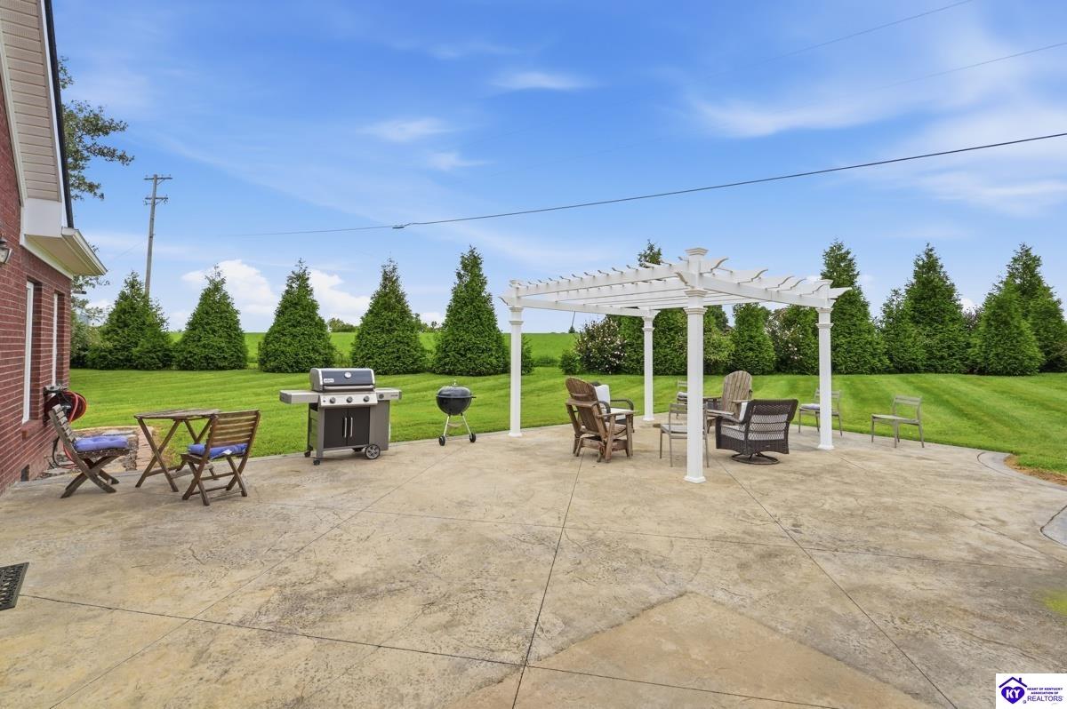 1009 Colvin Court Property Photo 14