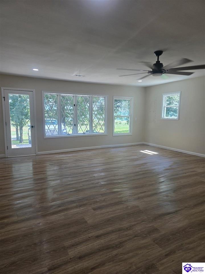 324 N Highway 333 Property Photo 6