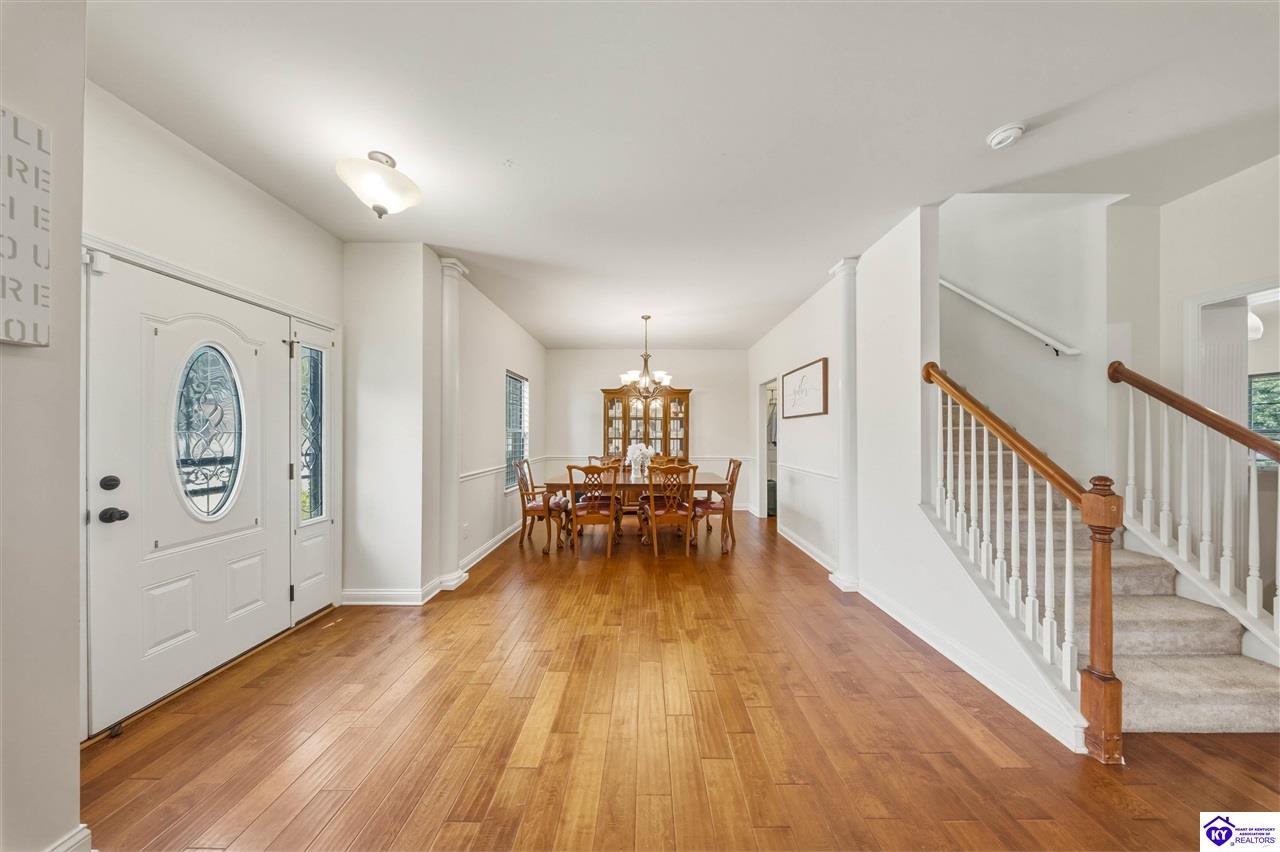 122 Vineland Parkway Property Photo 6