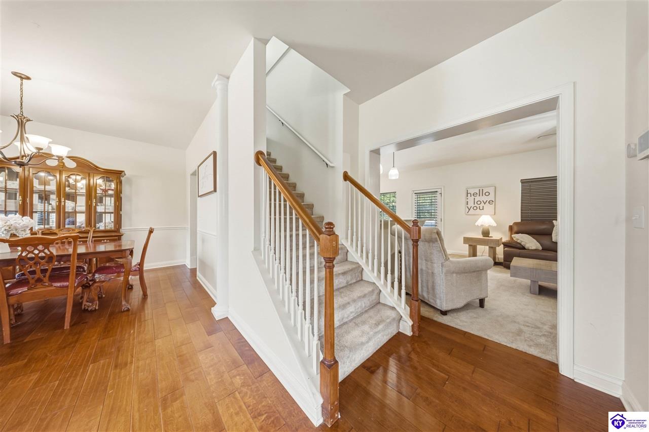122 Vineland Parkway Property Photo 12
