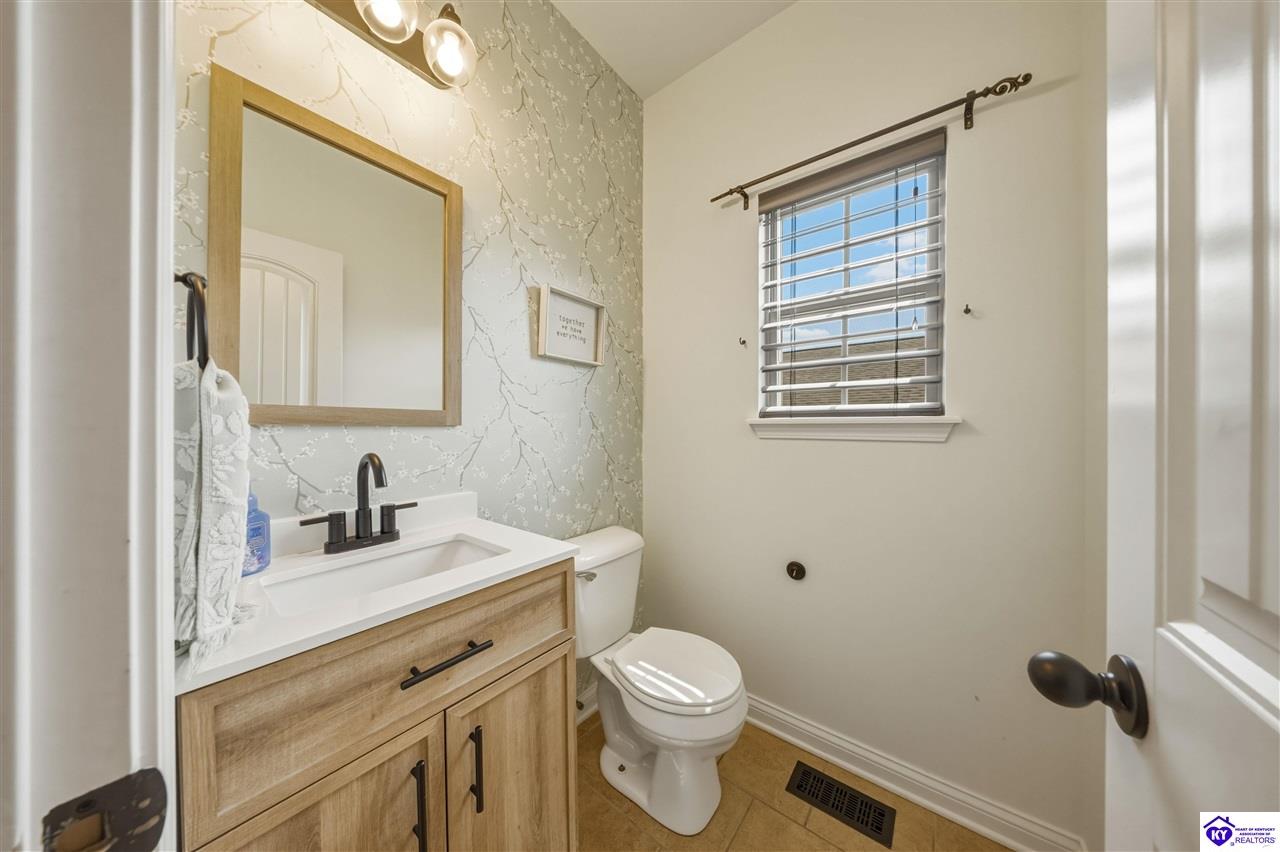 122 Vineland Parkway Property Photo 18