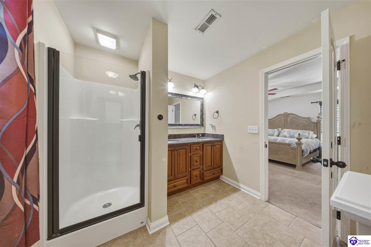 122 Vineland Parkway Property Photo 25