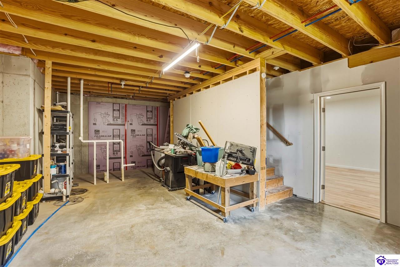 122 Vineland Parkway Property Photo 42