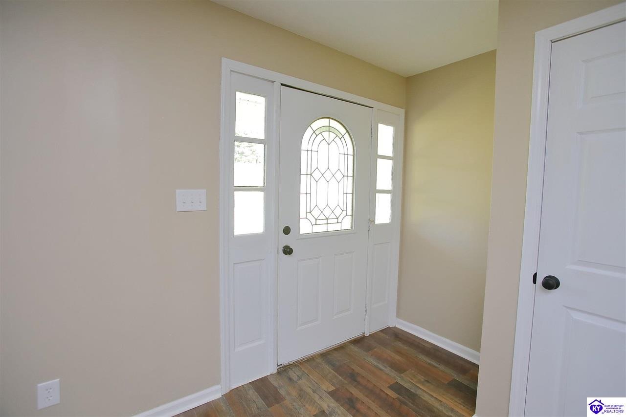 4489 Shepherdsville Road Property Photo 6