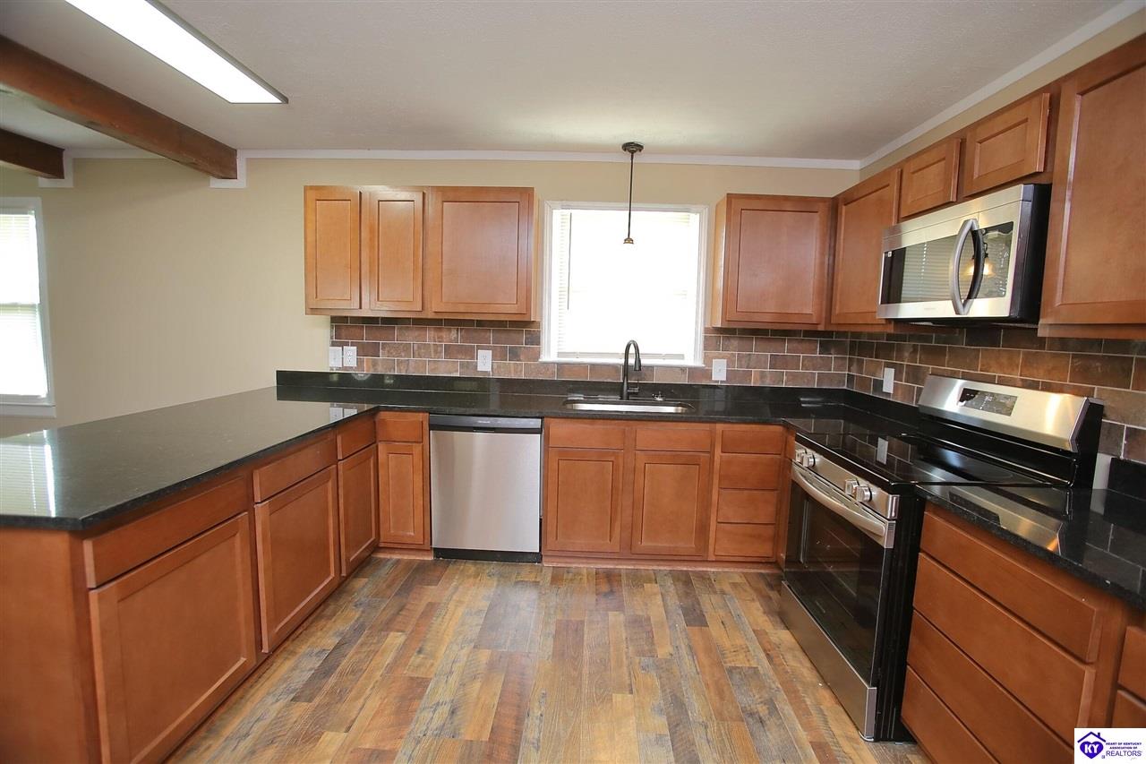 4489 Shepherdsville Road Property Photo 15