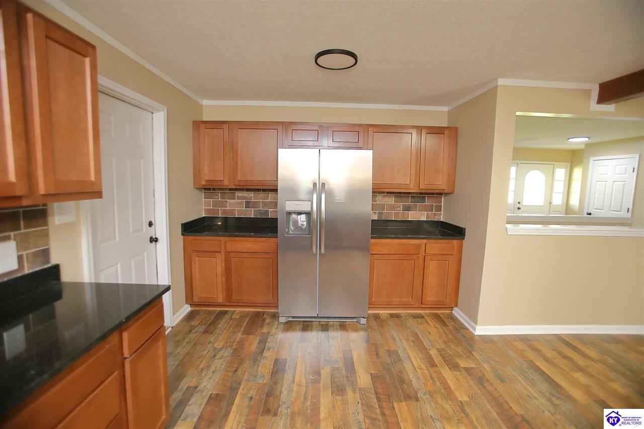 4489 Shepherdsville Road Property Photo 18