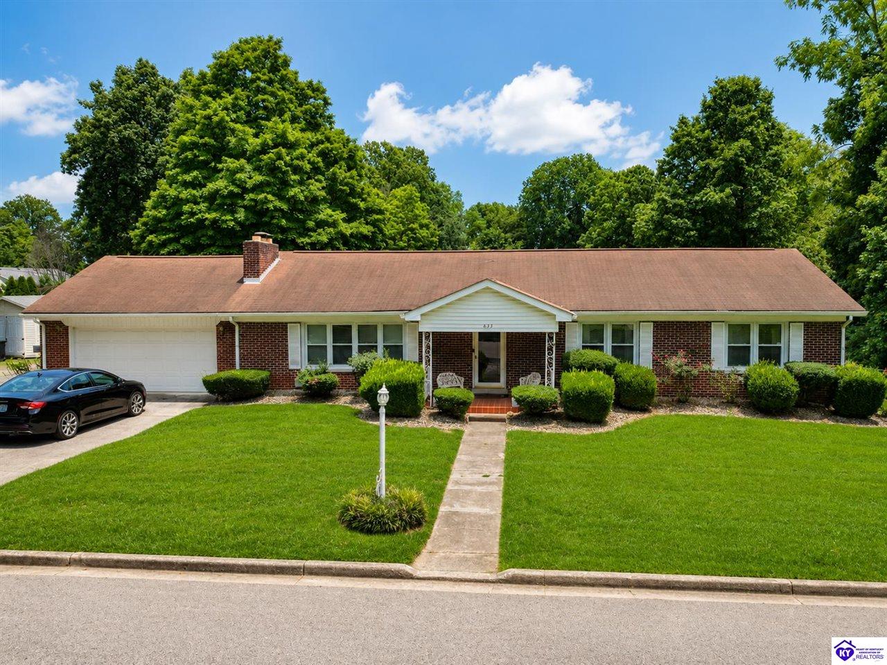 633 Cherrywood Drive Property Photo 4