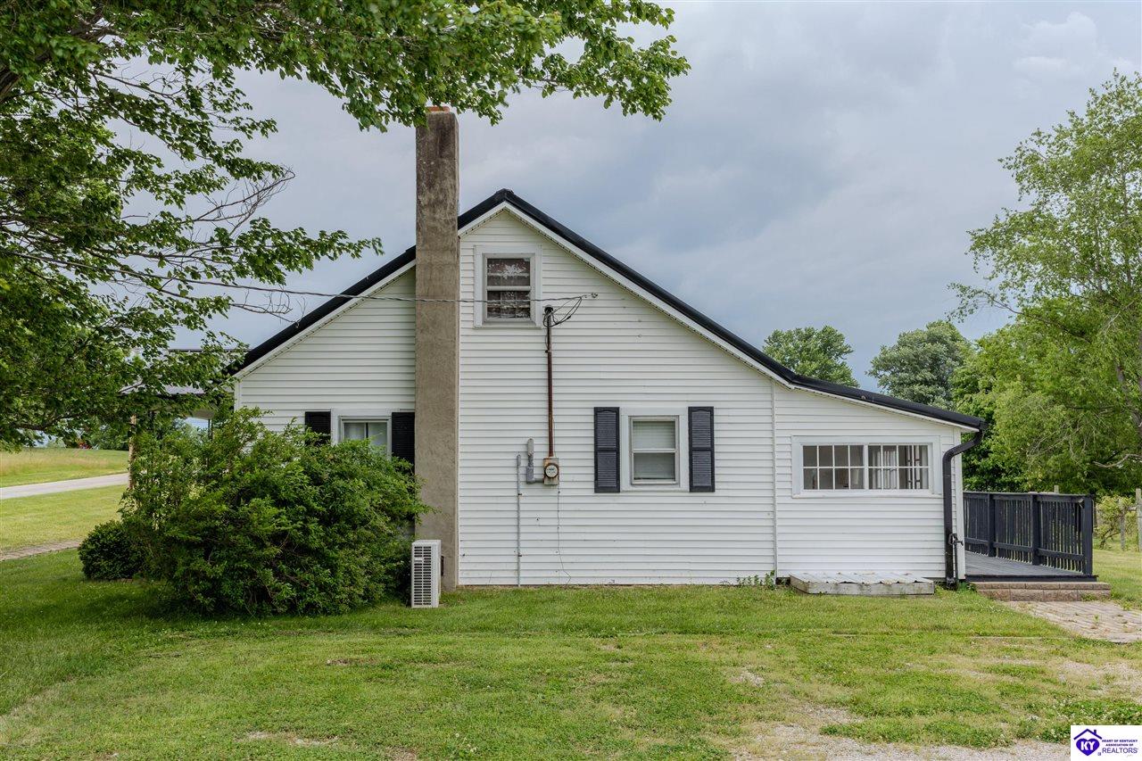 650 Midway Road Property Photo 4