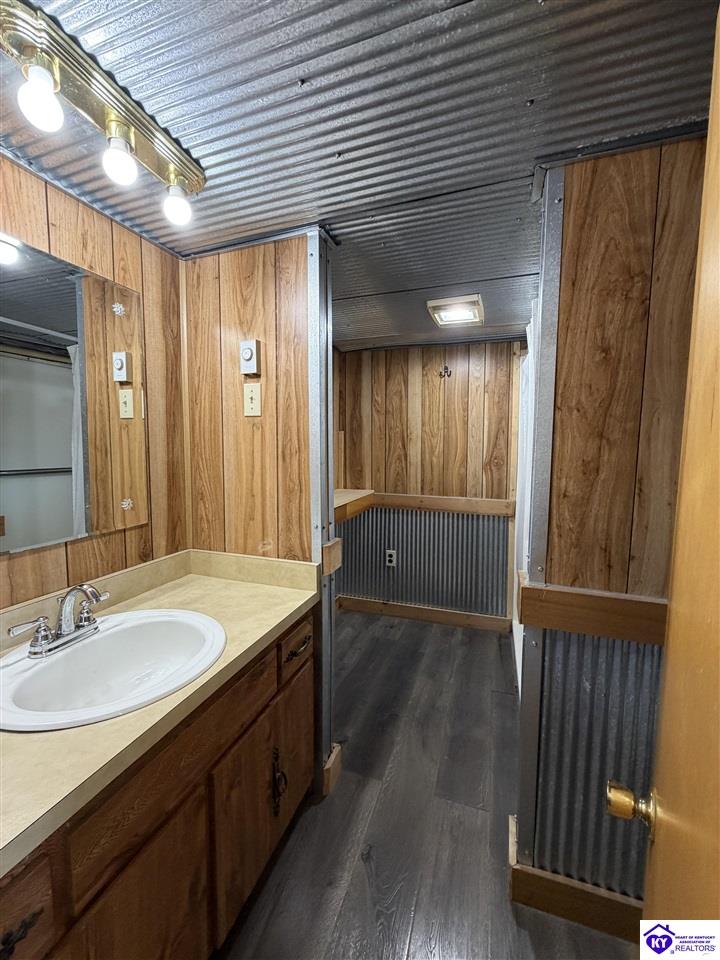 1813 Little Cake Road Property Photo 45