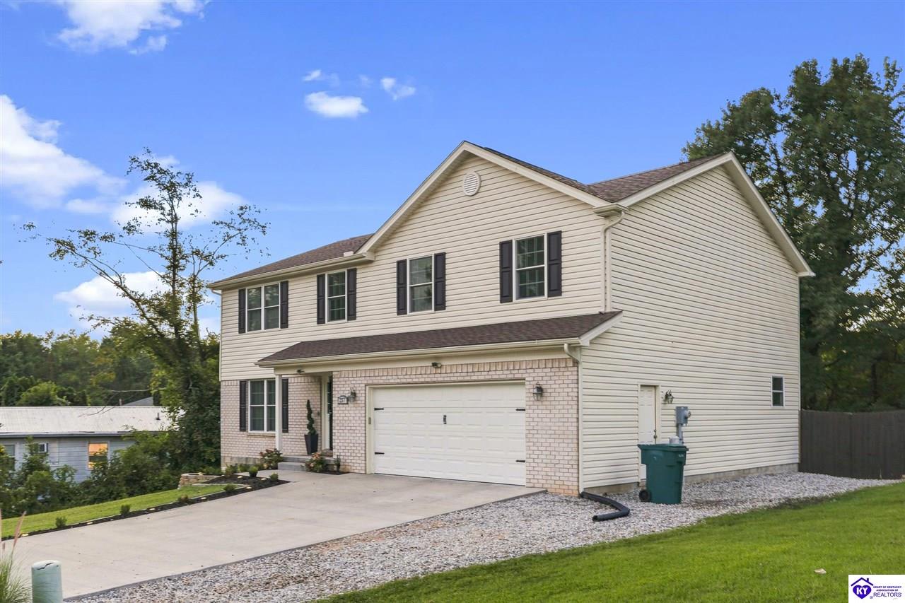 207 Holston Estate Lane