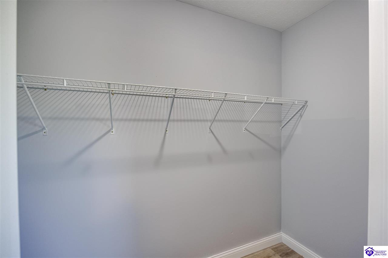 107 Wintersmith Ct Property Photo 32