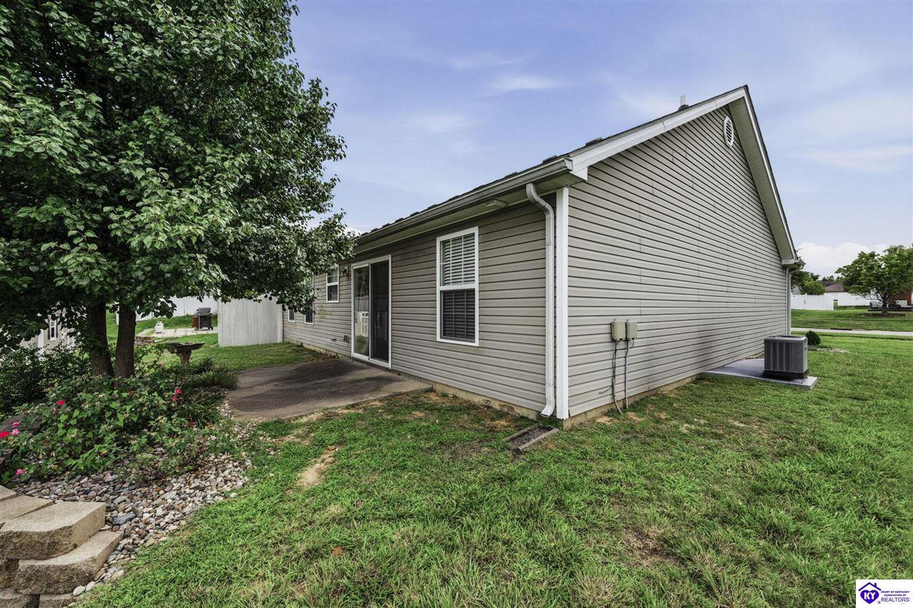 204 Applewood Lane Property Photo 15