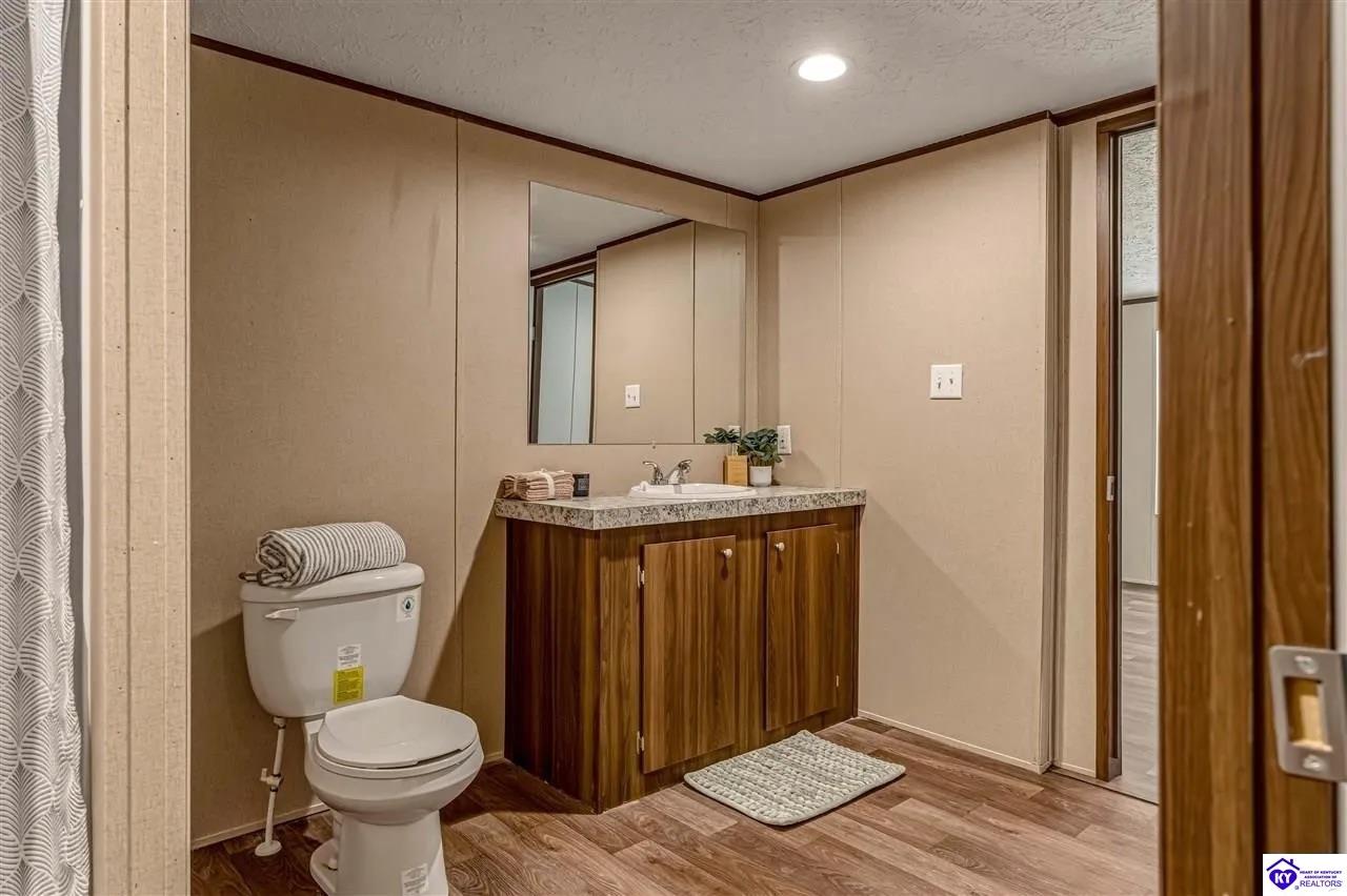 1601 Crume Road Property Photo 18
