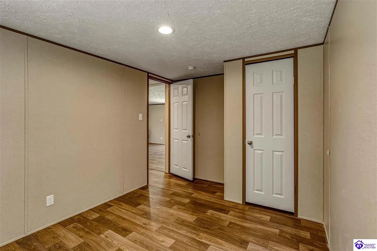 1601 Crume Road Property Photo 22