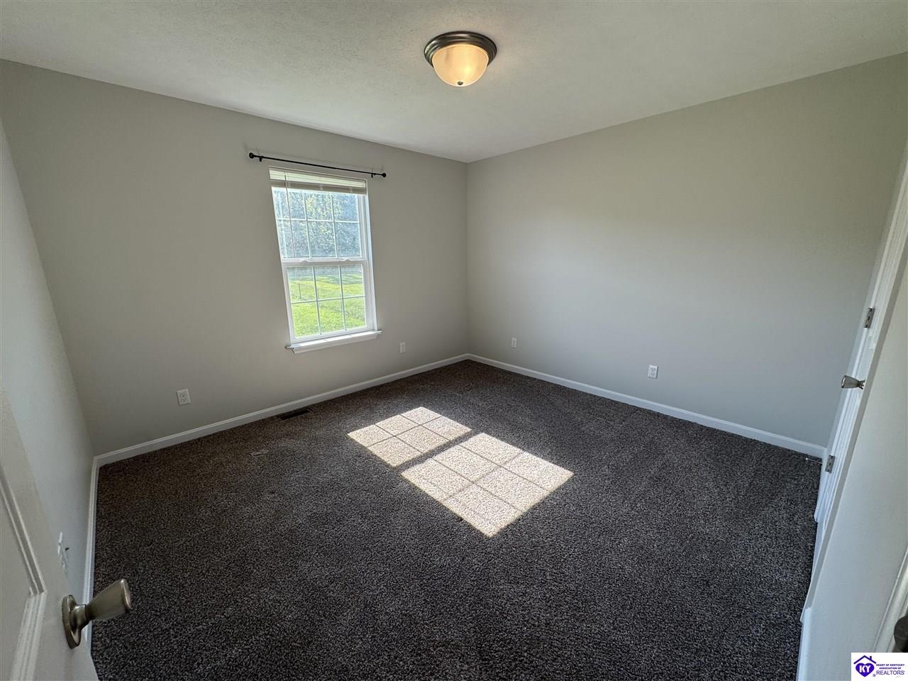25 Mandan Ct Property Photo 18
