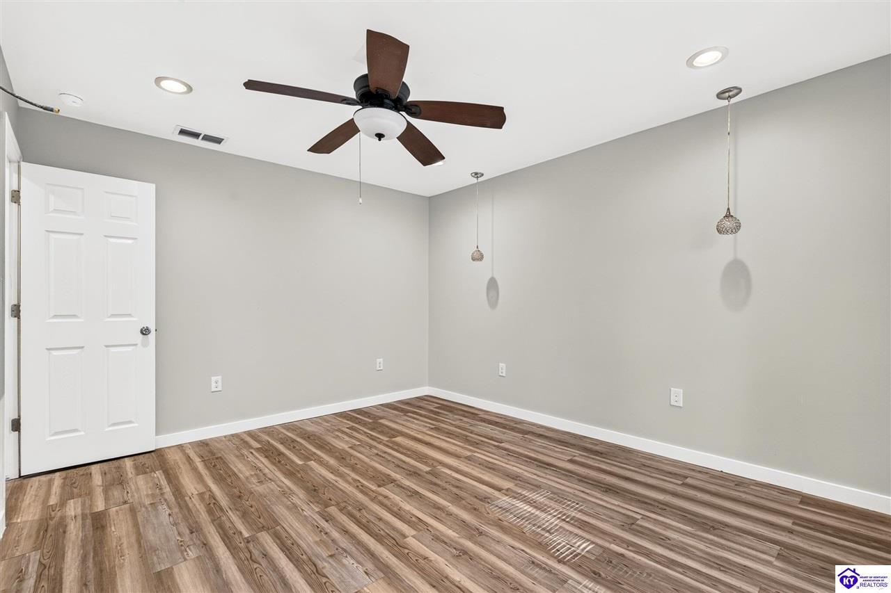405 Lake Haven Loop Property Photo 13