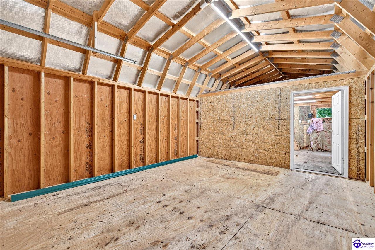 405 Lake Haven Loop Property Photo 19
