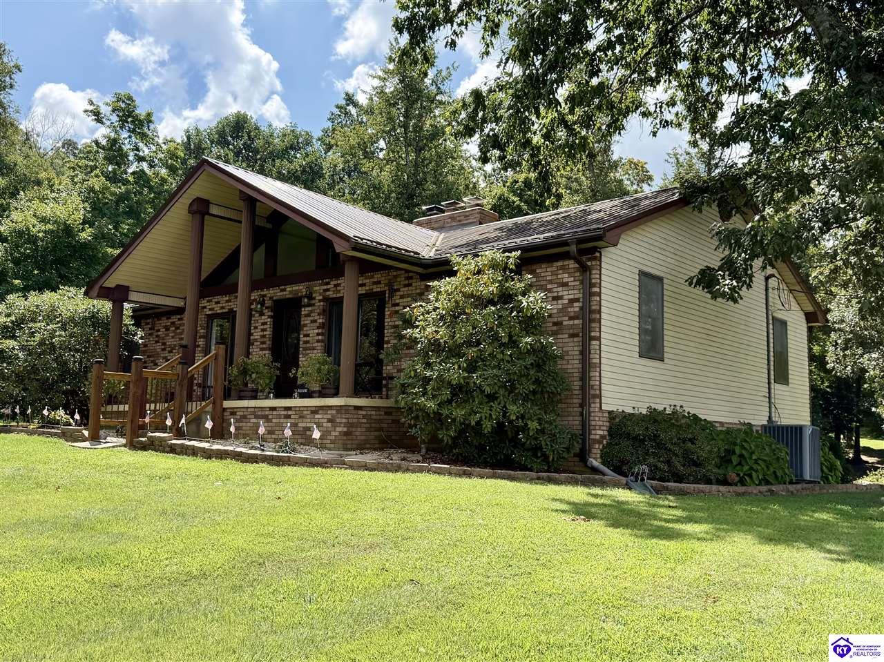 233 Berrytown Road Property Photo 5