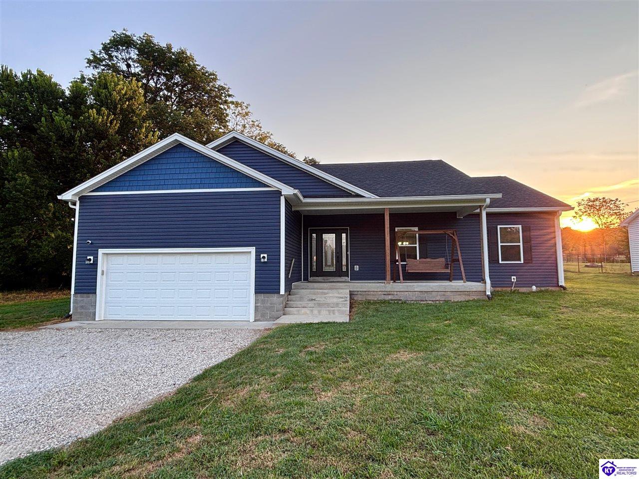 1103 Kirchdorfer Lane Property Photo 2