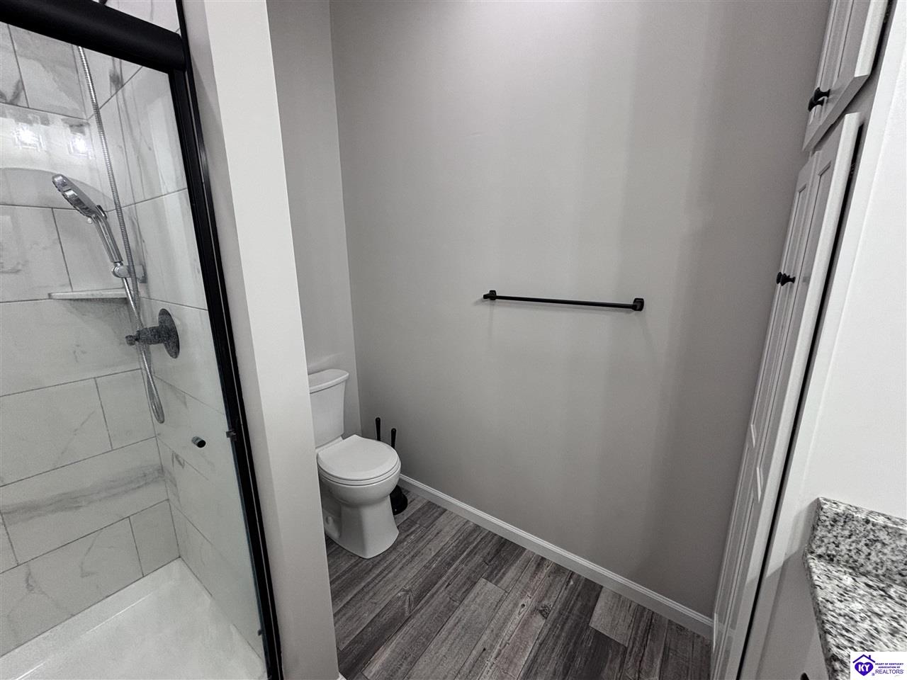 1103 Kirchdorfer Lane Property Photo 21