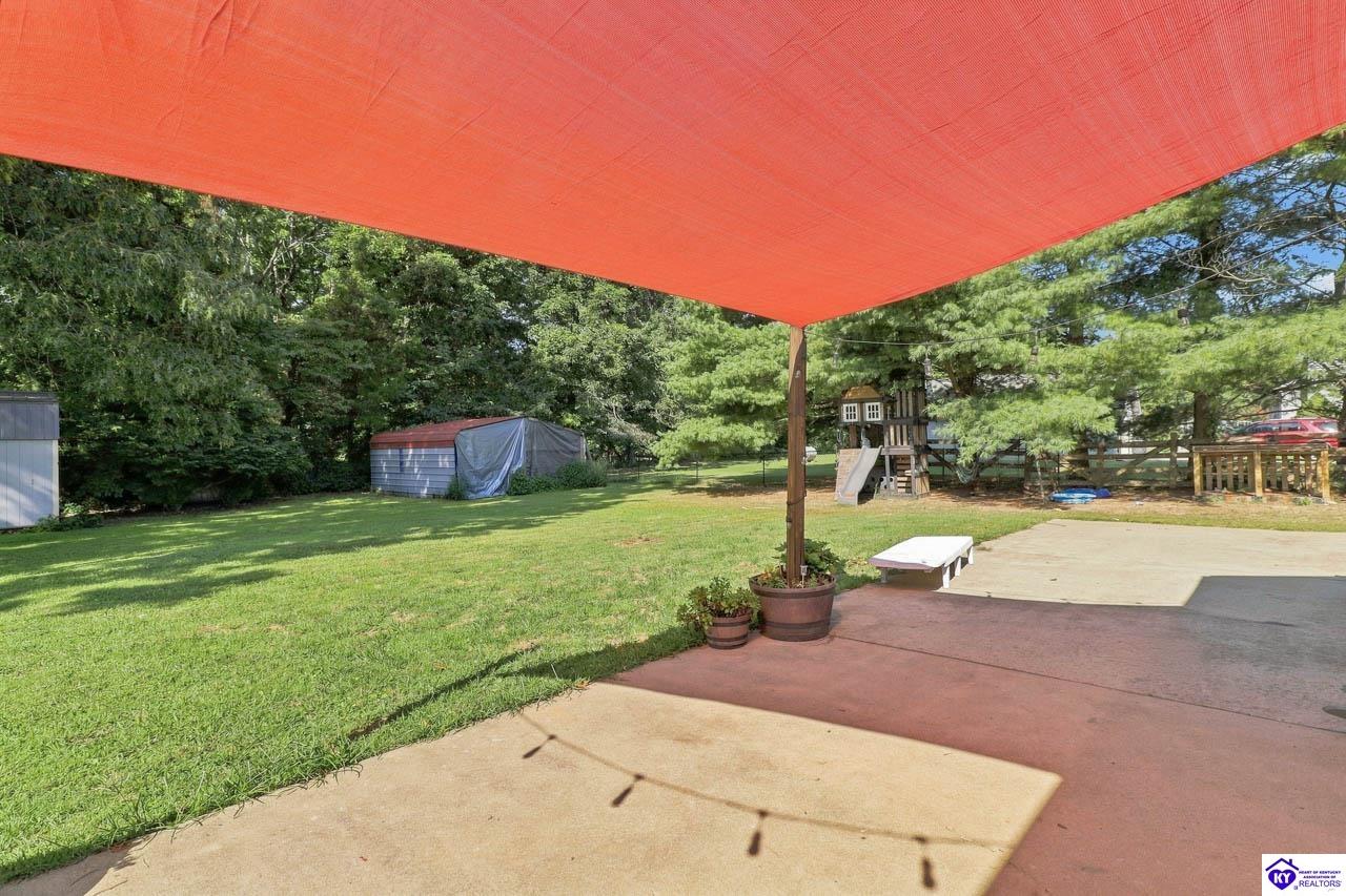 115 Janets Drive Property Photo 27