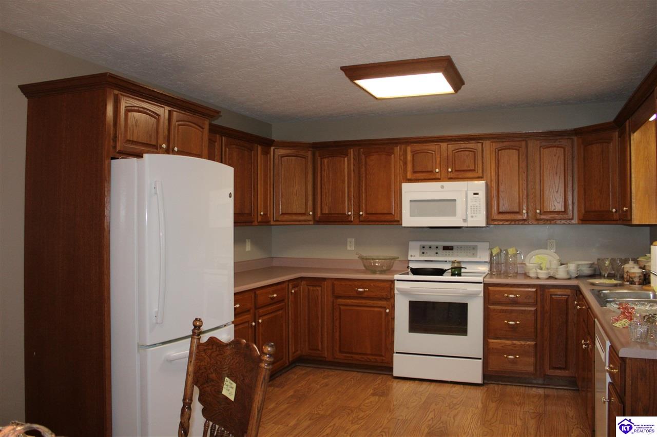170 Fieldstone Way Property Photo 21