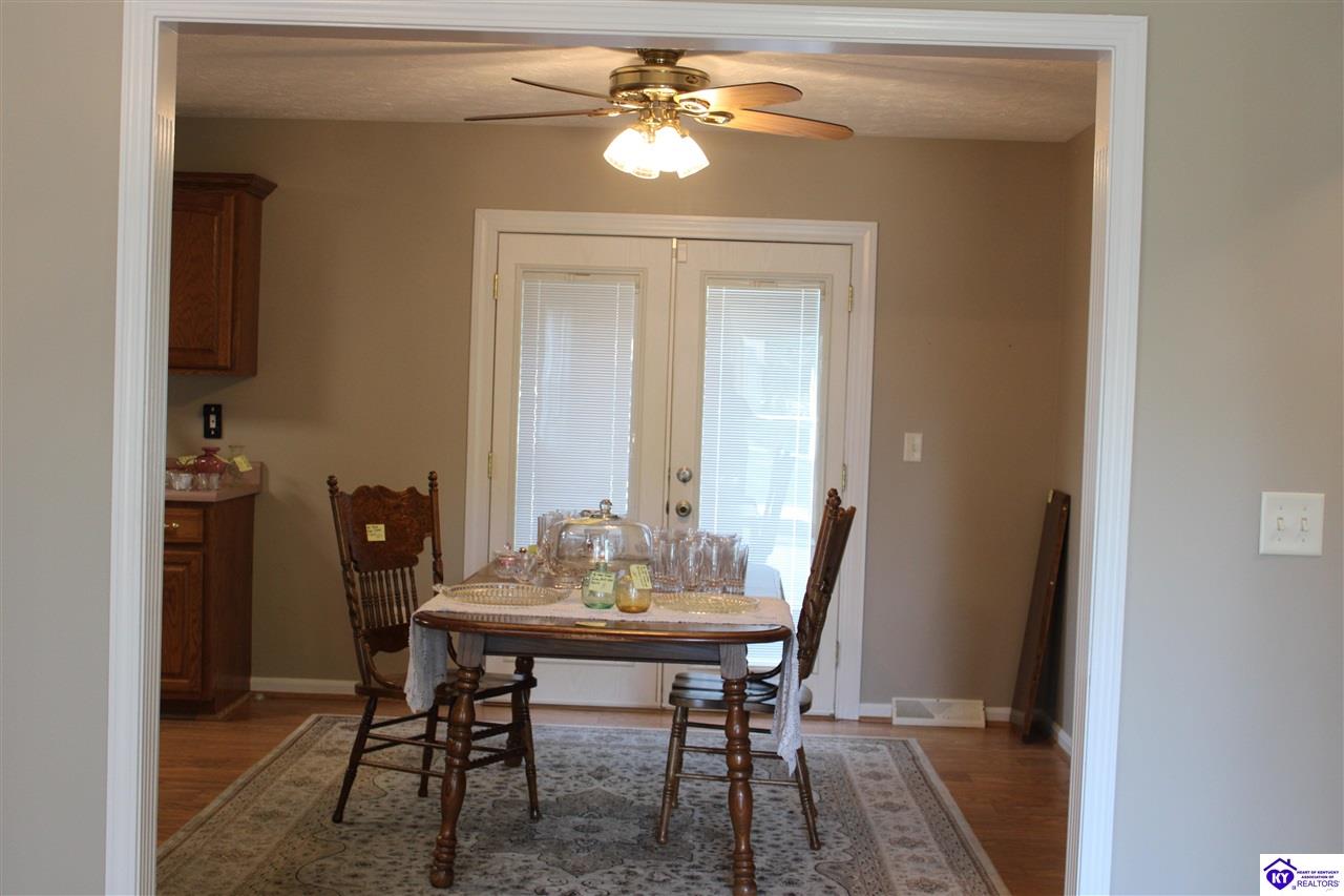 170 Fieldstone Way Property Photo 22