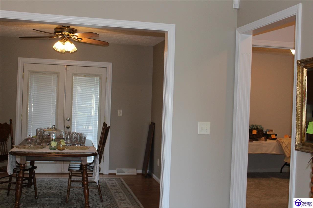 170 Fieldstone Way Property Photo 23