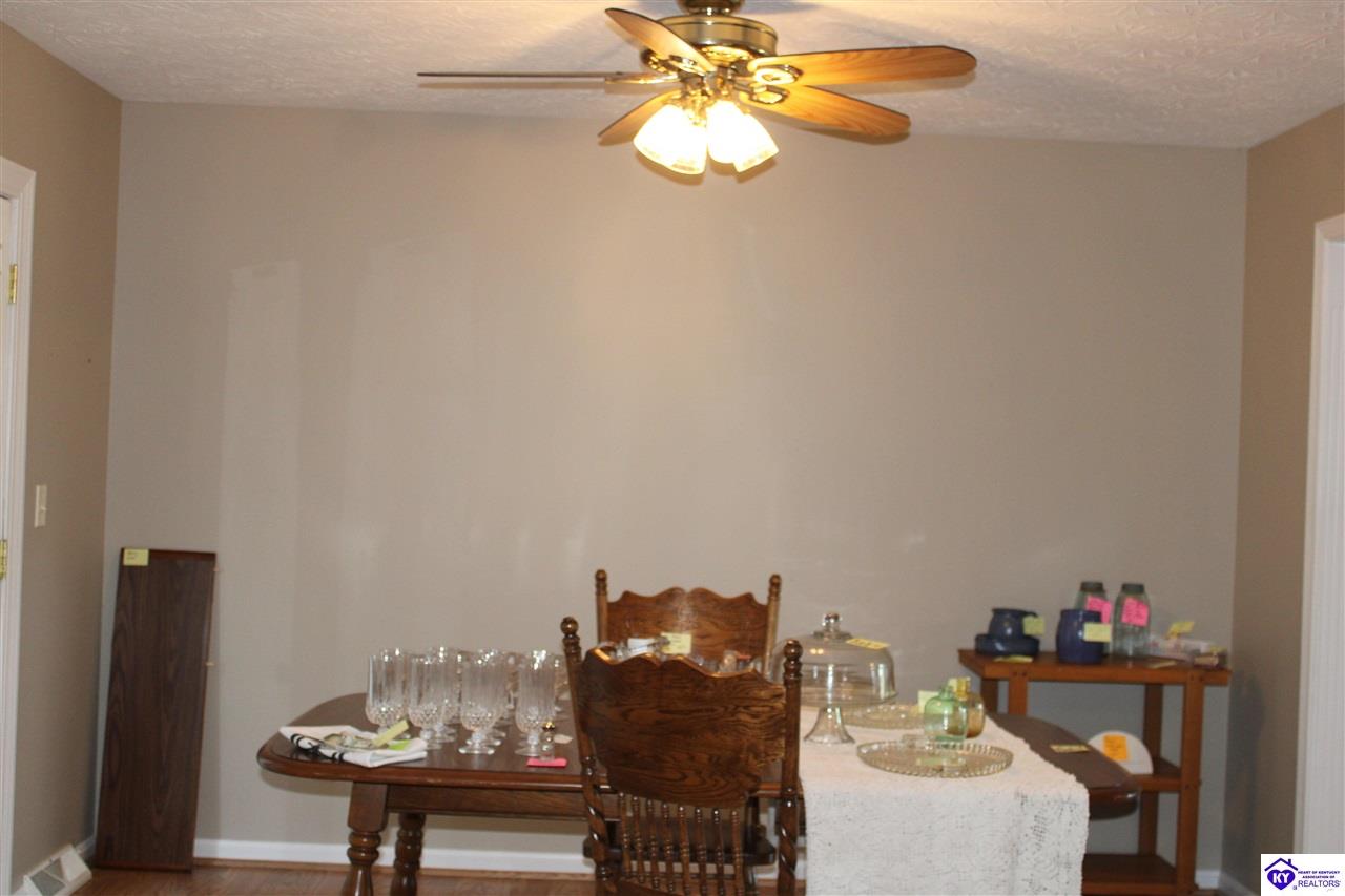 170 Fieldstone Way Property Photo 24
