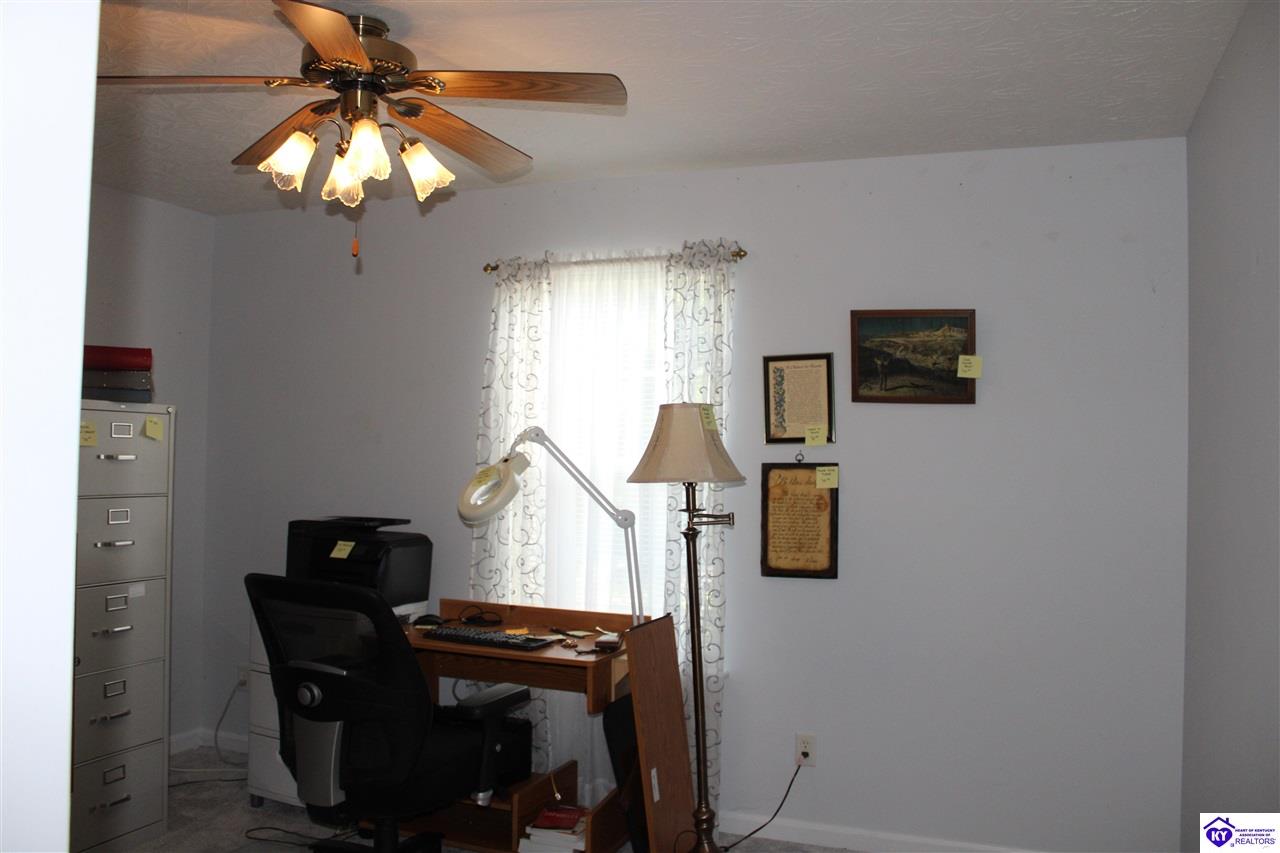 170 Fieldstone Way Property Photo 35