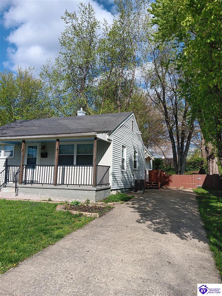513 Lee Road Property Photo 3