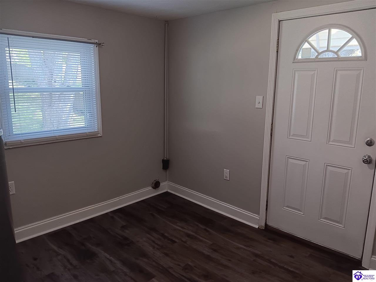 513 Lee Road Property Photo 11