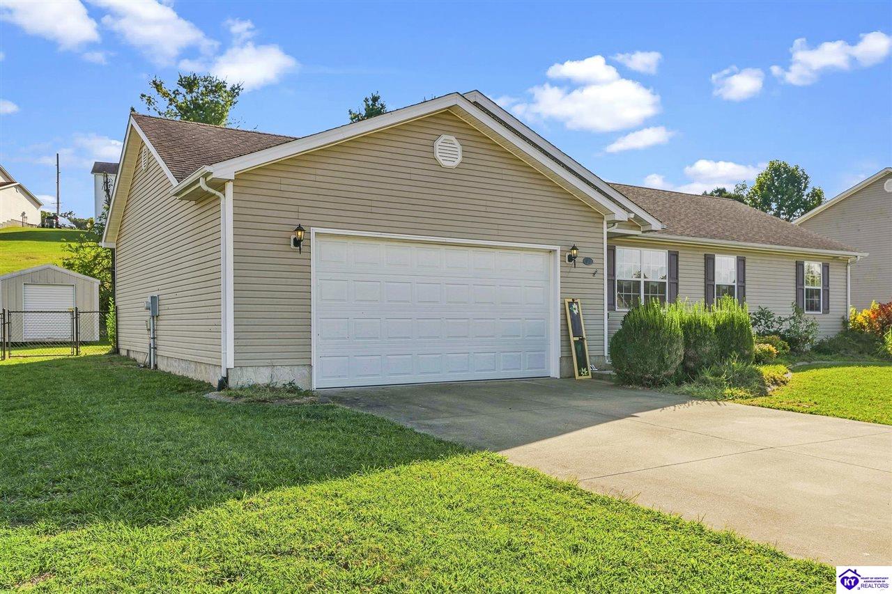 373 Valley View Drive Property Photo 4