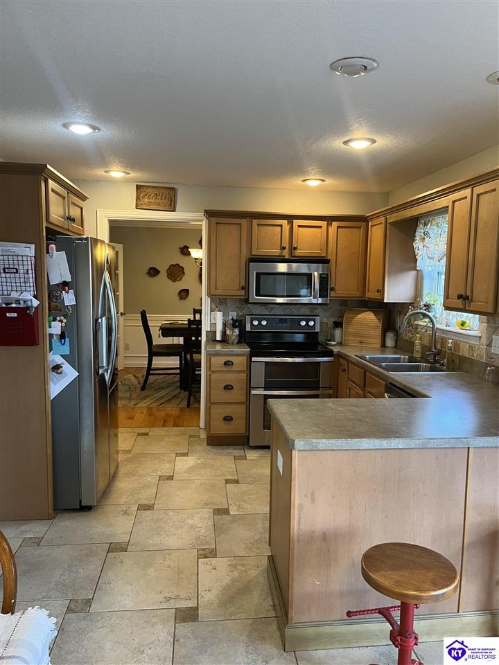 4900 S Woodland Drive Property Photo 18