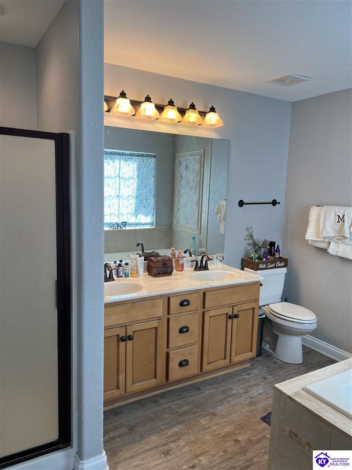 4900 S Woodland Drive Property Photo 25