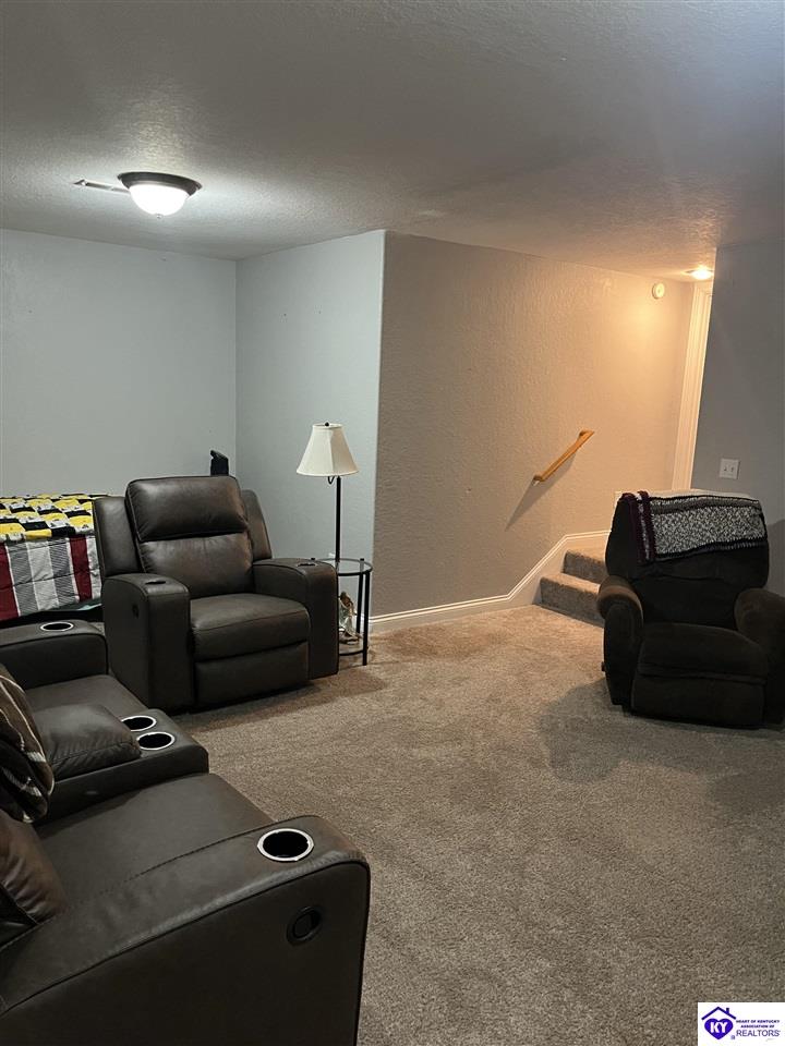 4900 S Woodland Drive Property Photo 31