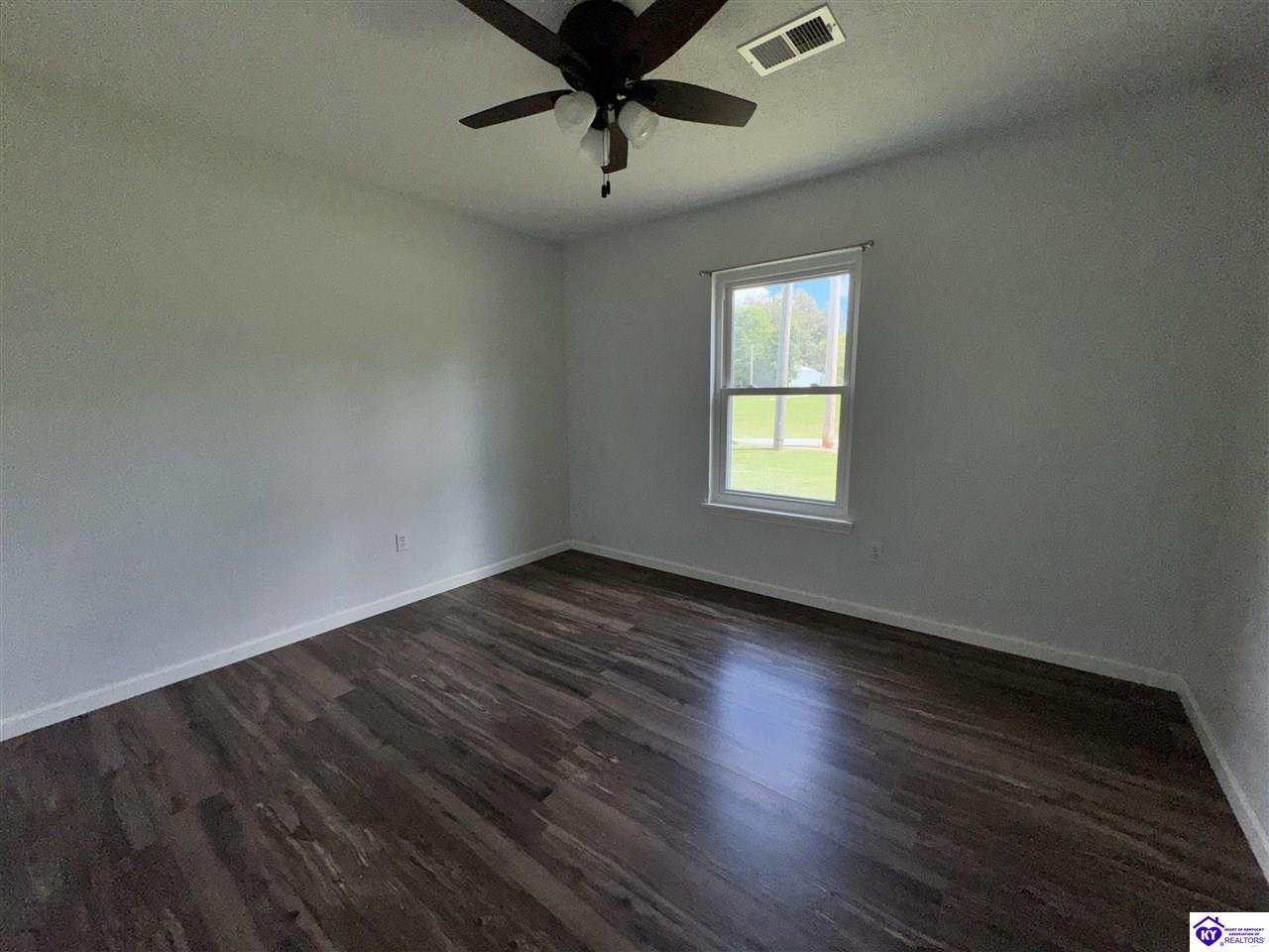 2250 Hill Street Property Photo 16