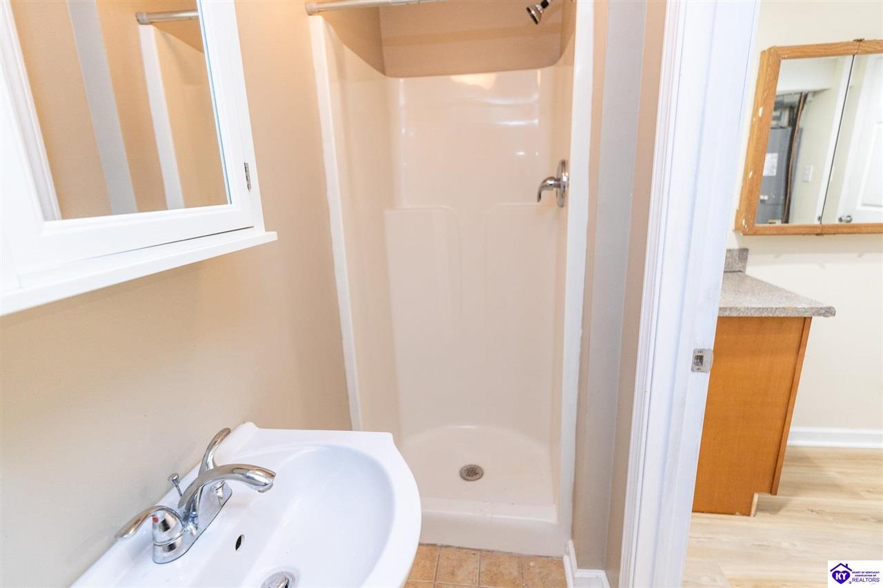 313 High Street Property Photo 57