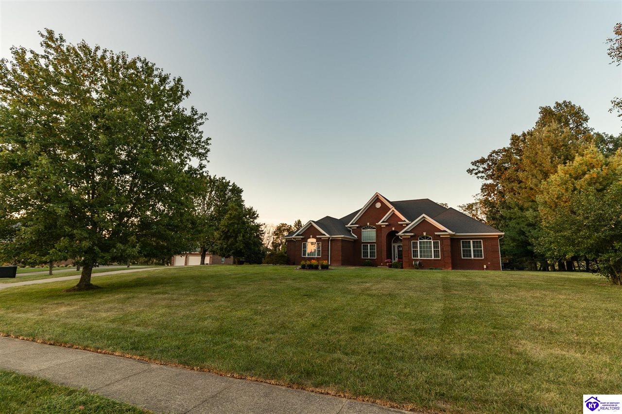 260 Villa Ray Drive Property Photo 4
