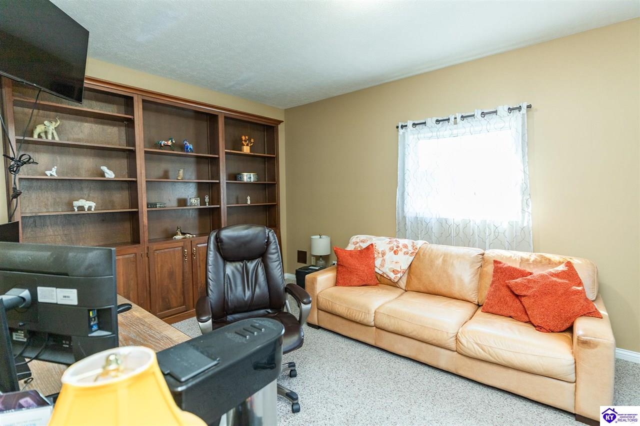 260 Villa Ray Drive Property Photo 29