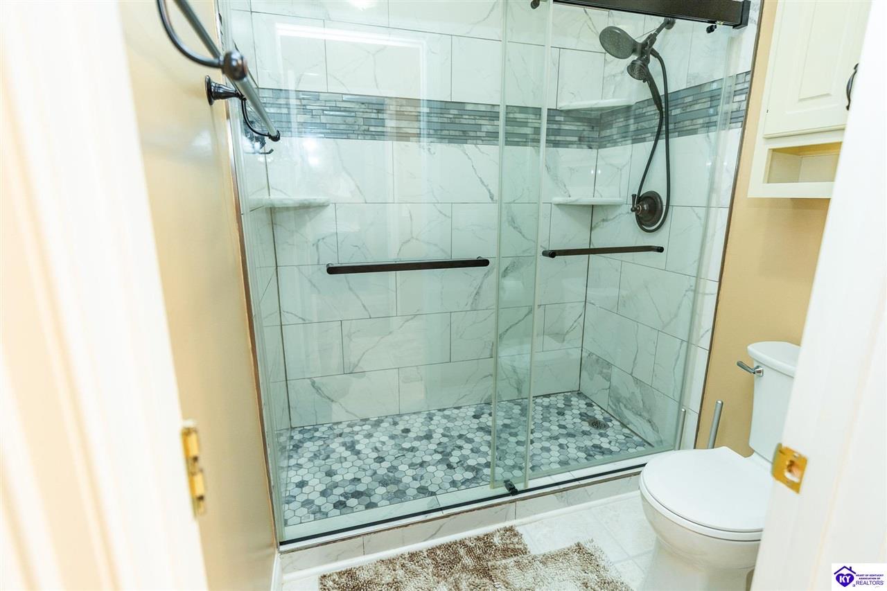 260 Villa Ray Drive Property Photo 35